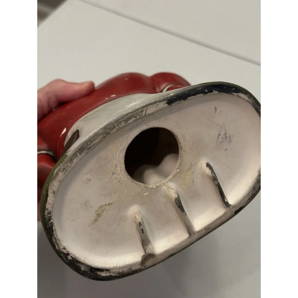 University Of Georgia Bulldog Ceramic Piggy Bank. Does not Have Bottom Stopper.